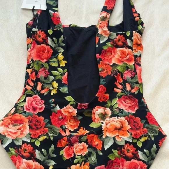 New! Onia Black Rachel Floral One-Piece Swimsuit Size XS 38044 - Picture 8 of 10